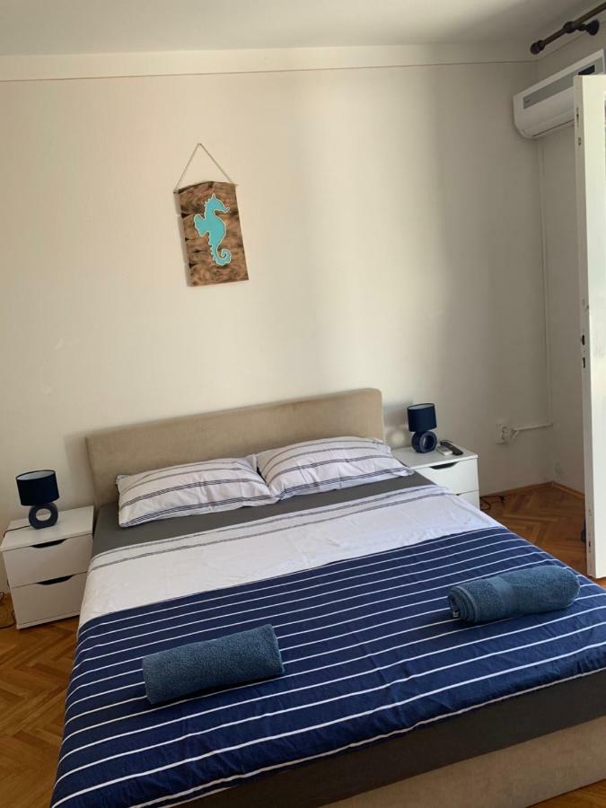 Apartment Trgici Barbat na Rabu Екстериор снимка