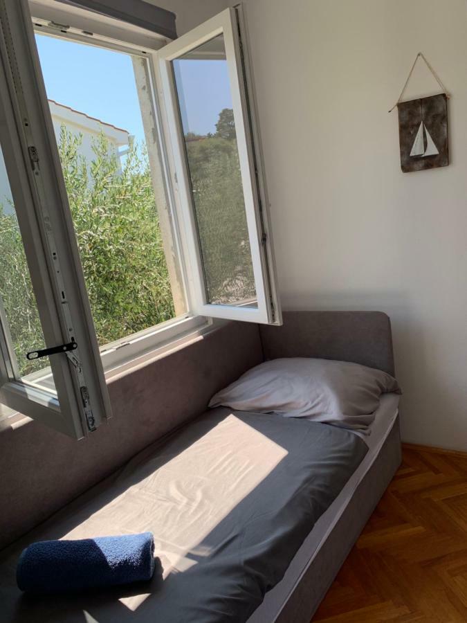 Apartment Trgici Barbat na Rabu Екстериор снимка
